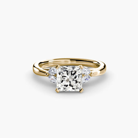 AURELIA – Princess Cut Four-Stone Shoulder Ring Setting in Yellow Gold | SARATTI