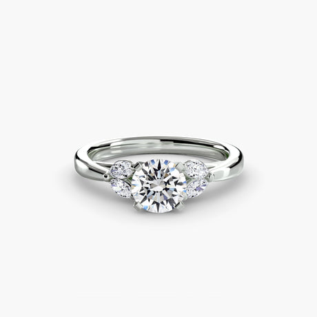 AURELIA – Round Cut Four-Stone Shoulder Ring Setting in White Gold | SARATTI