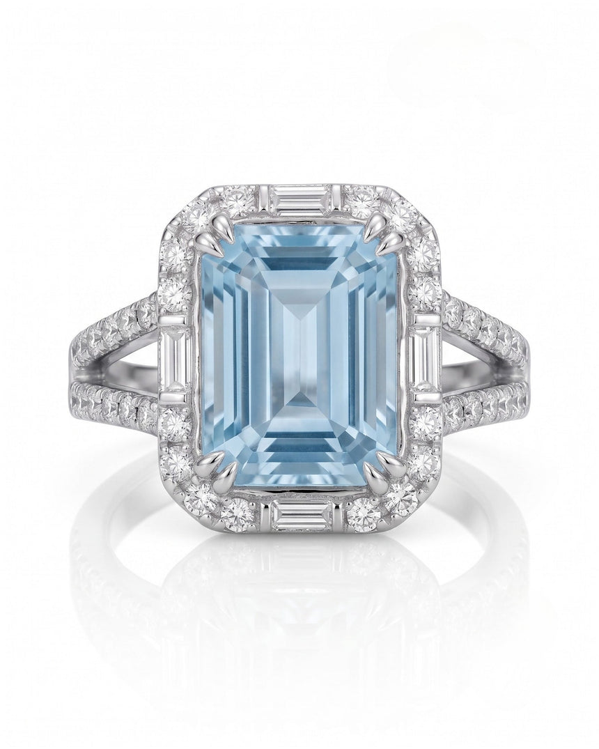 Aureline Halo emerald cut Aquamarine diamond halo ring setting in platinum, front view | SARATTI