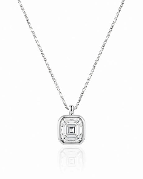 AUREX Asscher Cut bezel necklace setting in white gold | SARATTI