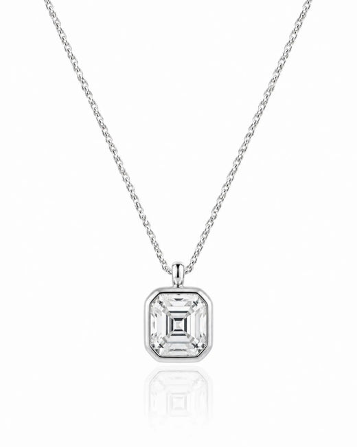 AUREX Asscher Cut bezel necklace setting in white gold | SARATTI