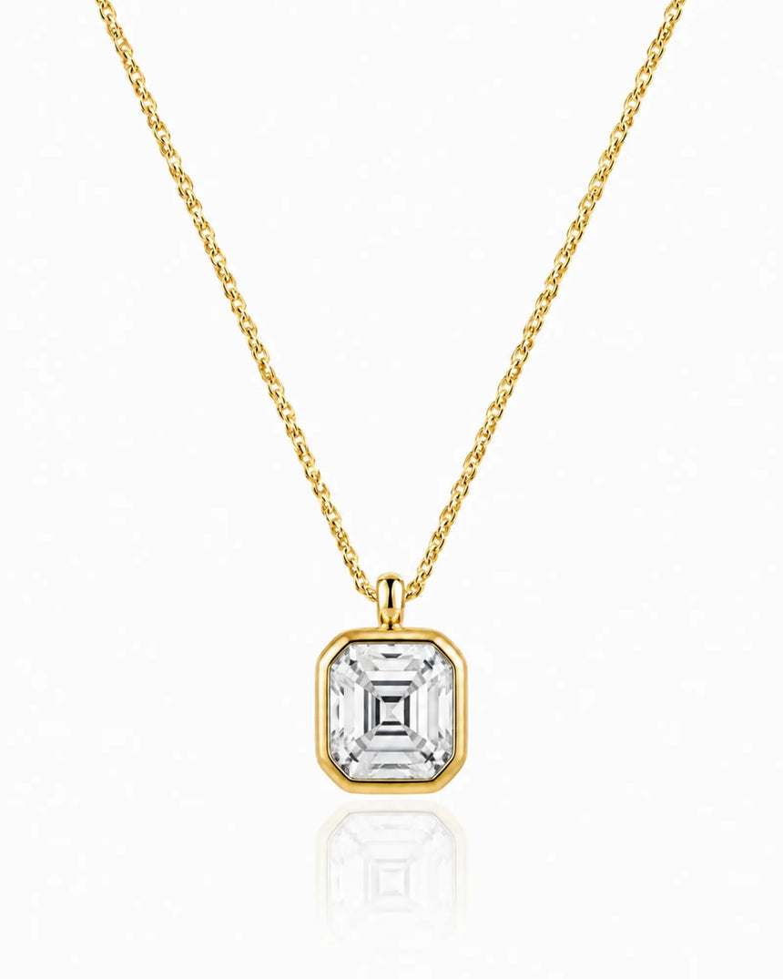 AUREX Asscher Cut bezel necklace setting in yellow gold | SARATTI