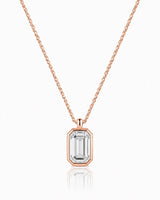 AUREX Emerald Cut bezel necklace setting in rose gold | SARATTI