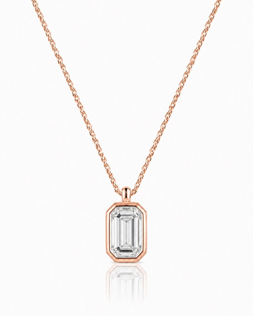 AUREX Emerald Cut bezel necklace setting in rose gold | SARATTI
