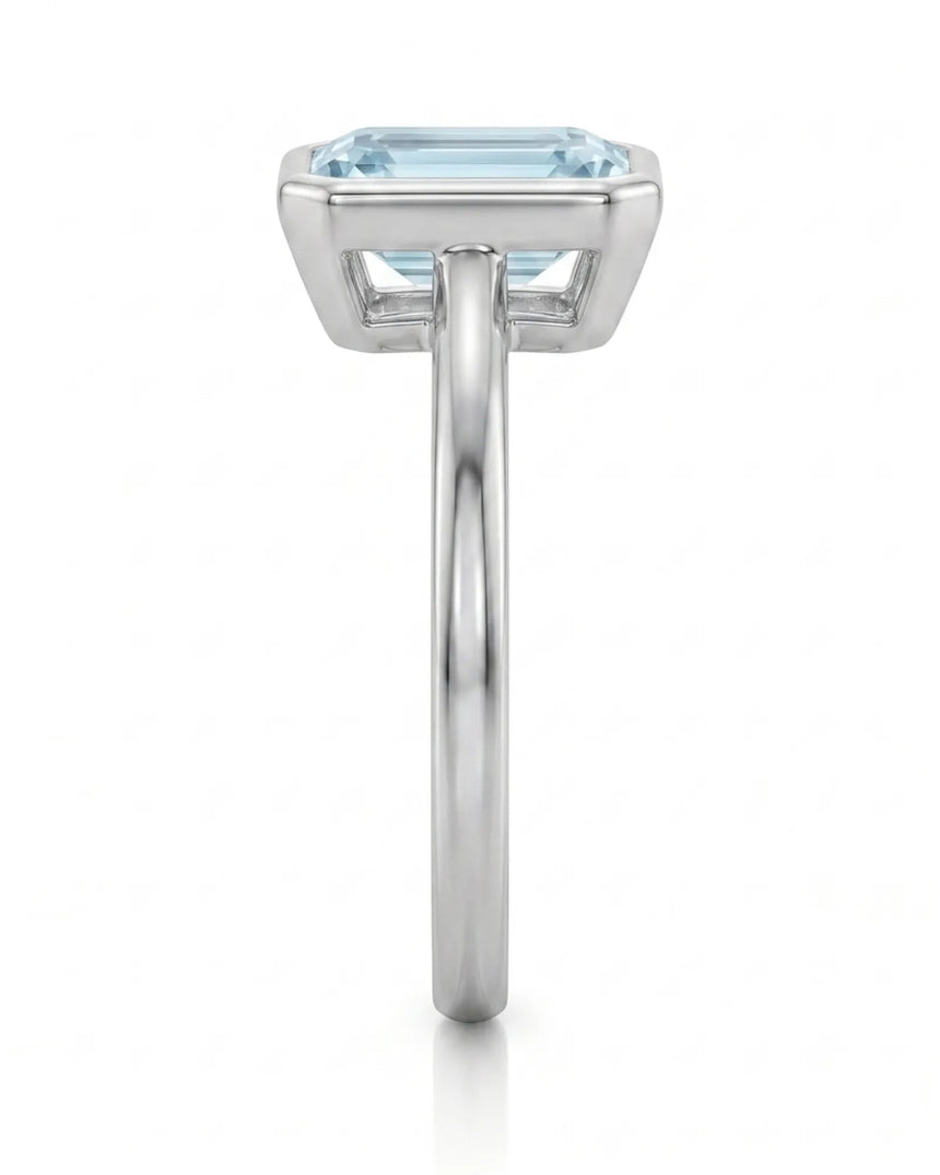 AUREX emerald cut Aquamarine bezel ring setting in Platinum, side profile | SARATTI