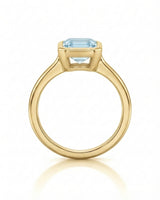 AUREX emerald cut Aquamarine bezel ring setting in Yellow Gold, top view | SARATTI