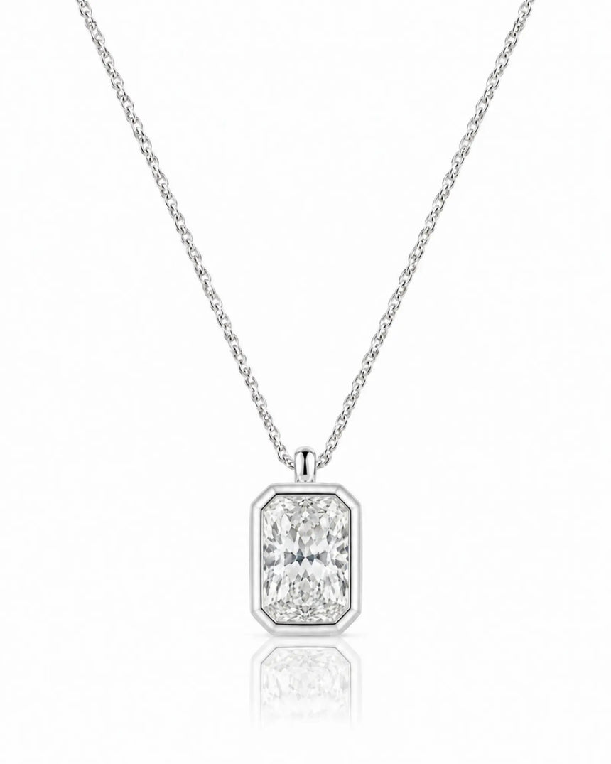 AUREX Radiant Cut bezel necklace setting in white gold | SARATTI