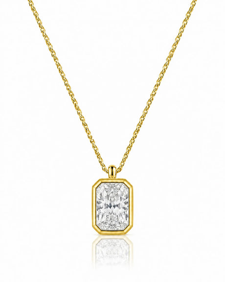 AUREX Radiant Cut bezel necklace setting in yellow gold | SARATTI