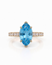 AVELINE marquise cut Aquamarine pavé solitaire ring setting in Yellow Gold, front view | SARATTI