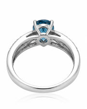 Aveline Vow pear-cut Aquamarine diamond split-shank ring setting in White Gold, setting detail | SARATTI