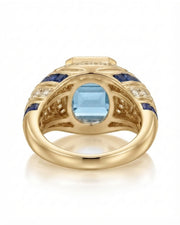 Azzurro Regent emerald-cut Aquamarine cocktail ring setting in yellow gold, underside showing open geometric gallery and broad shank | SARATTI