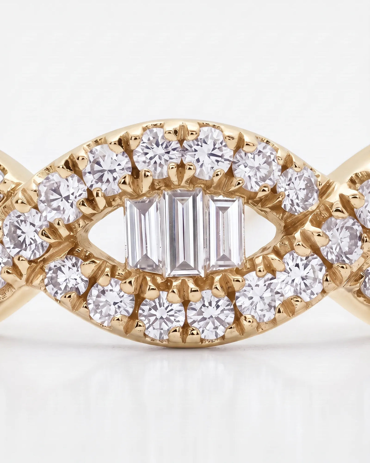 18K yellow gold half eternity wedding band with alternating baguette and round diamonds | SARATTI