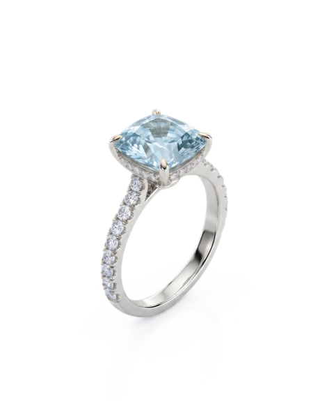 CAELIA cushion cut Aquamarine pavé solitaire ring setting in White Gold, 45-degree view | SARATTI