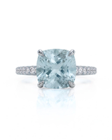 CAELIA cushion cut Aquamarine pavé solitaire ring setting in White Gold, front view | SARATTI