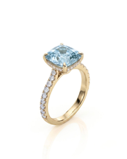 CAELIA cushion cut Aquamarine pavé solitaire ring setting in Yellow Gold, 45-degree view | SARATTI
