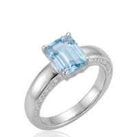 Céleste Arc – Emerald Cut Aquamarine Hidden Pavé Ring Setting