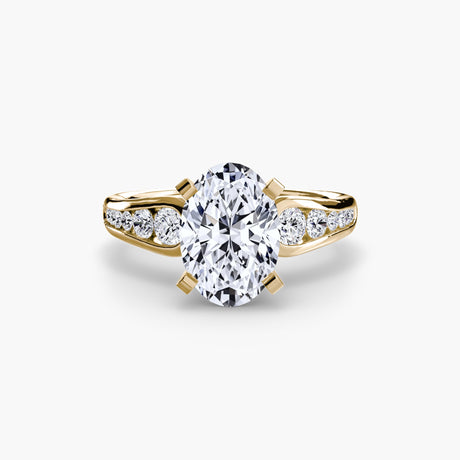 CLARTÉ oval cut pavé solitaire ring setting in yellow gold | SARATTI