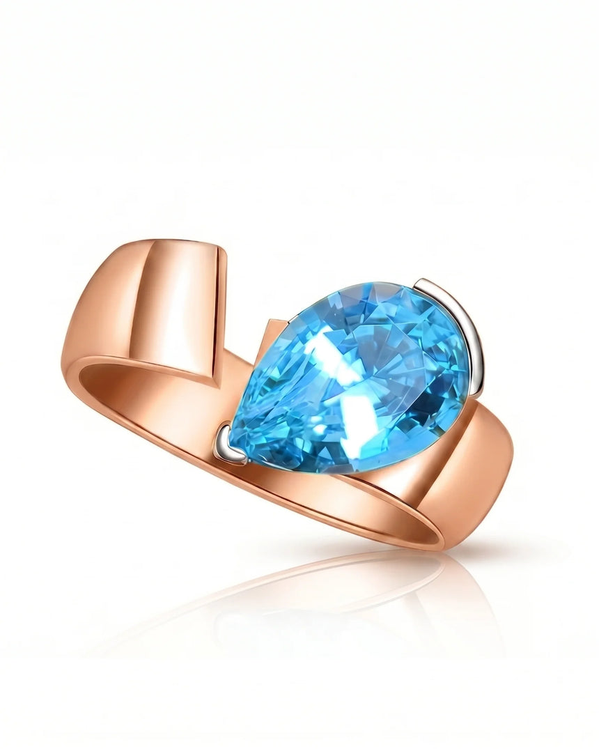 Courant pear-cut Aquamarine sculptural open-band solitaire ring setting in Rose Gold, 45-degree view | SARATTI