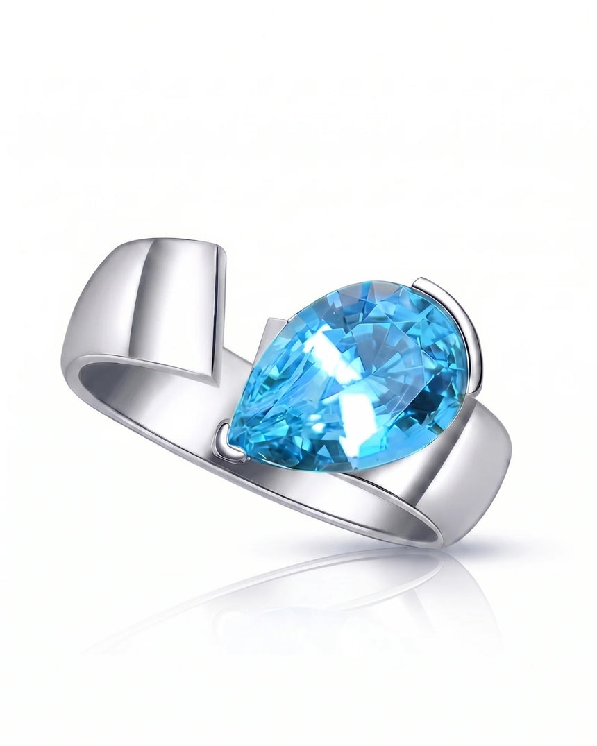 Courant pear-cut Aquamarine sculptural open-band solitaire ring setting in White Gold, setting detail | SARATTI