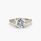 ÉCLAT – Round Cut Wide Pavé Solitaire Ring Setting in Yellow Gold | SARATTI