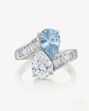Élan Céleste pear-cut Aquamarine and pear diamond bypass ring setting in Platinum, front view | SARATTI