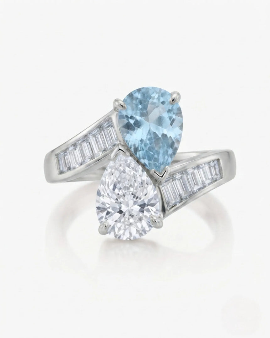 Élan Céleste pear-cut Aquamarine and pear diamond bypass ring setting in white gold, front view | SARATTI