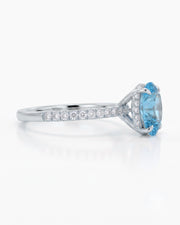 Elaris oval cut Aquamarine pavé solitaire ring setting in Platinum, side profile | SARATTI