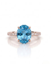 Elaris oval cut Aquamarine pavé solitaire ring setting in Rose Gold, front view | SARATTI