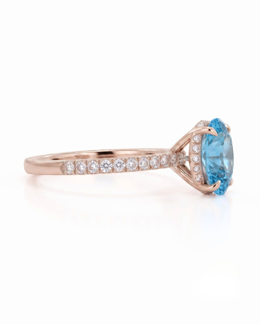 Elaris oval cut Aquamarine pavé solitaire ring setting in Rose Gold, side profile | SARATTI