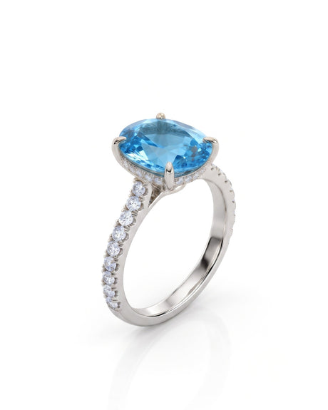 Elaris oval cut Aquamarine pavé solitaire ring setting in White Gold, 45-degree view | SARATTI