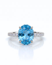 Elaris oval cut Aquamarine pavé solitaire ring setting in White Gold, front view | SARATTI