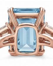 Équilibre emerald-cut Aquamarine diamond tapered-baguette three-stone ring setting in White Gold, alternate side view | SARATTI