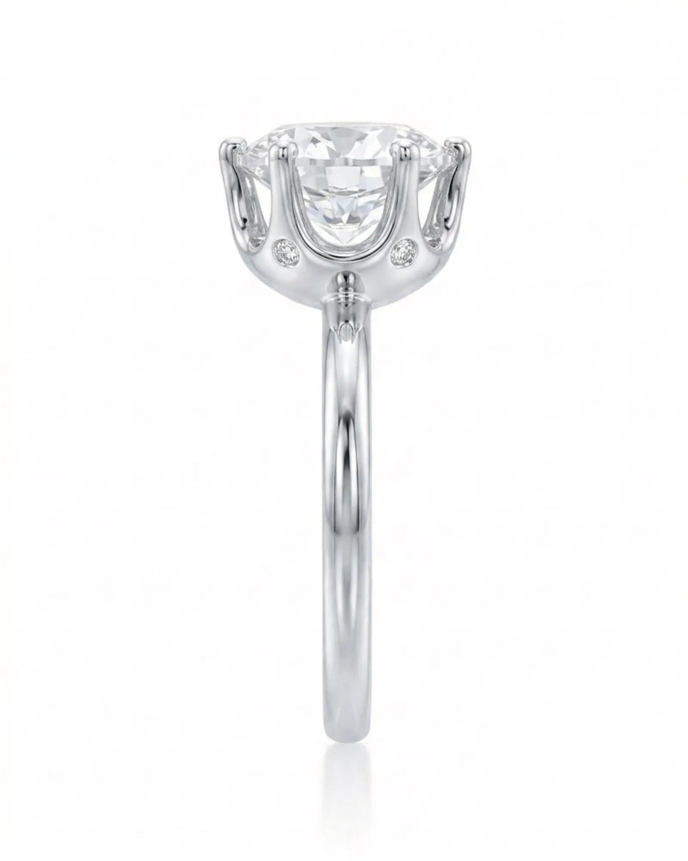 Estelle 1 carat F-colour round natural diamond crown solitaire ring in platinum, side profile showing raised open crown basket | SARATTI