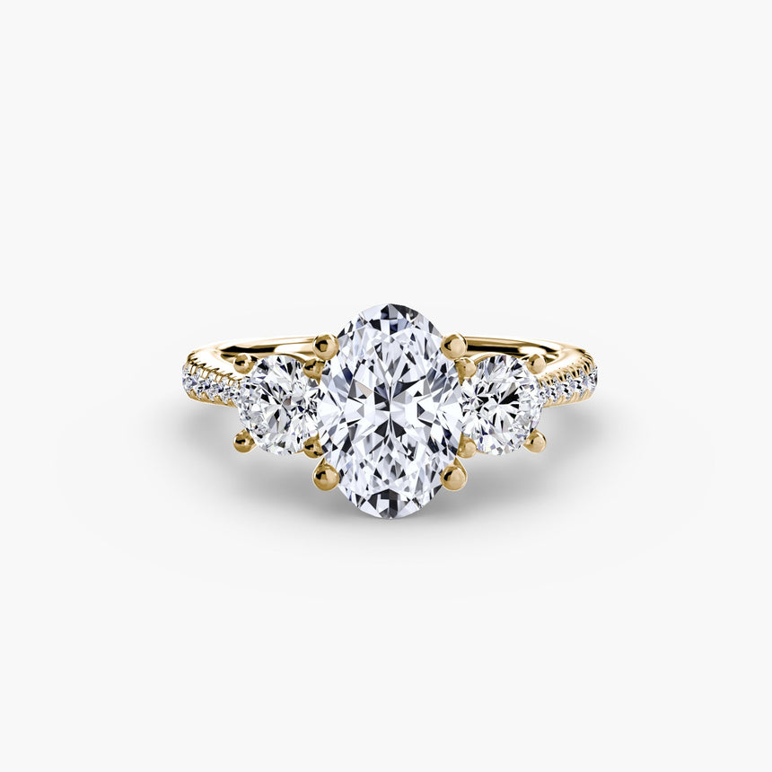 ÉTERNITÉ Oval Cut three-stone pavé ring setting in Yellow Gold | SARATTI
