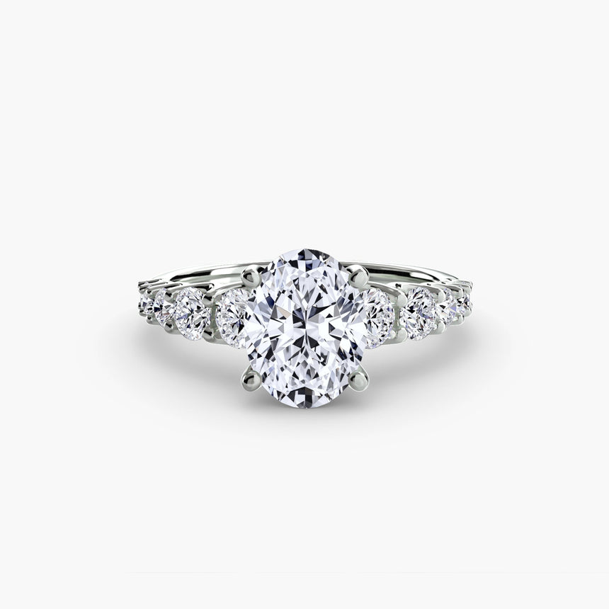 GRADUATED ACCENT Oval Cut diamond ring setting in 950 Platinum | SARATTI