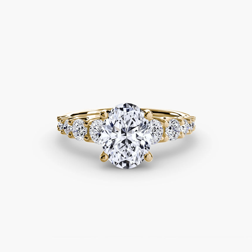 GRADUATED ACCENT Oval Cut diamond ring setting in Yellow Gold | SARATTI