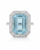 Lumière Octave emerald-cut Aquamarine ring setting in Platinum, front view with octagonal baguette diamond frame | SARATTI