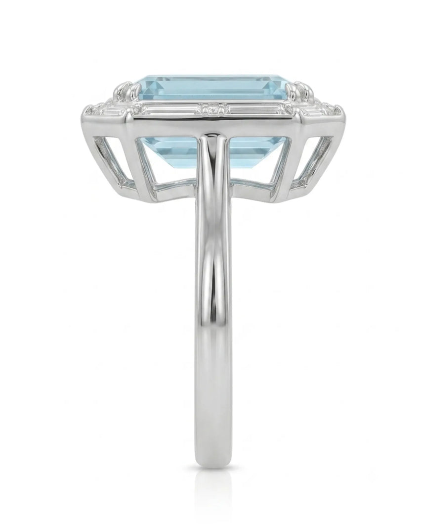 Lumière Octave emerald-cut Aquamarine ring setting in Platinum, side profile with open geometric gallery and plain shank | SARATTI
