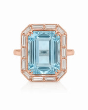 Lumière Octave emerald-cut Aquamarine ring setting in rose gold, front view with octagonal baguette diamond frame | SARATTI
