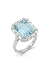 Lumière Octave emerald-cut Aquamarine baguette diamond halo ring setting in white gold, 45-degree view | SARATTI