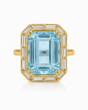 Lumière Octave emerald-cut Aquamarine ring setting in yellow gold, front view with octagonal baguette diamond frame | SARATTI