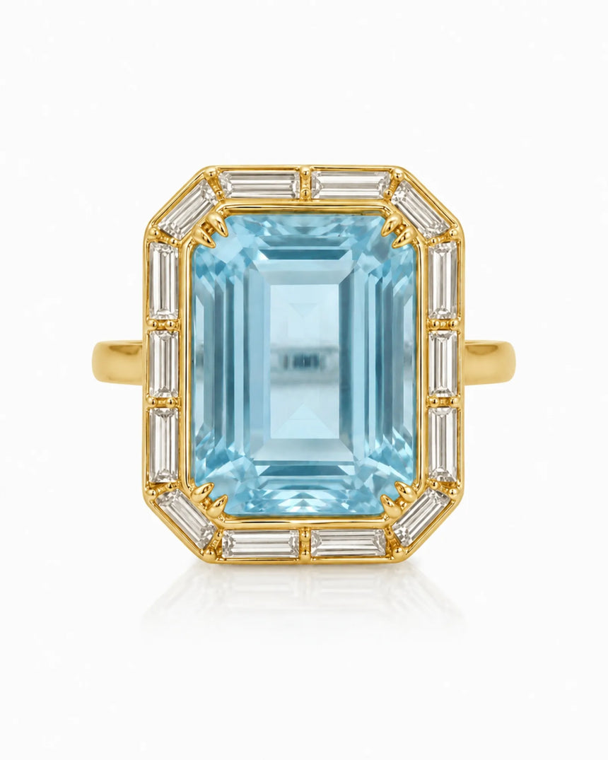 Lumière Octave emerald-cut Aquamarine ring setting in yellow gold, front view with octagonal baguette diamond frame | SARATTI