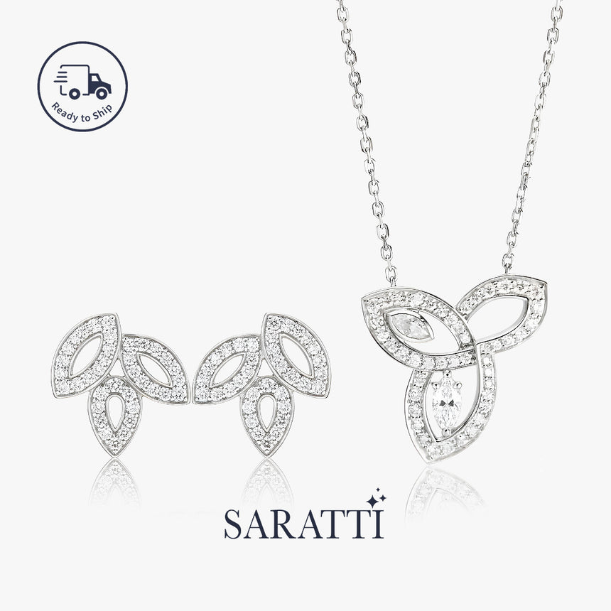 Trinity Bloom on Grey background | SARATTI