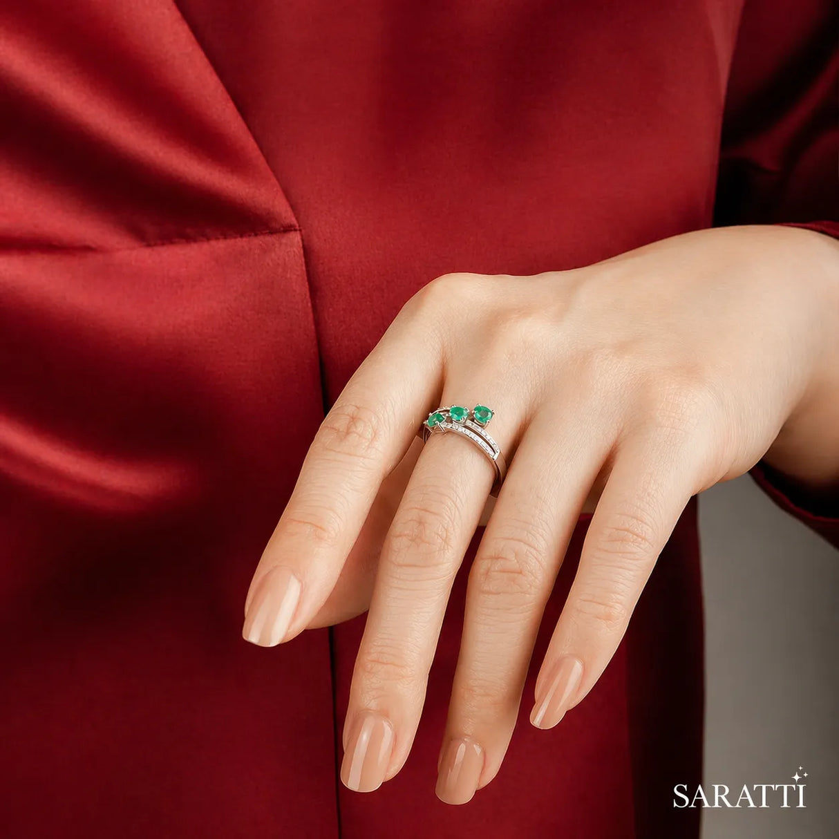 Trivara Natural Emerald Ring
