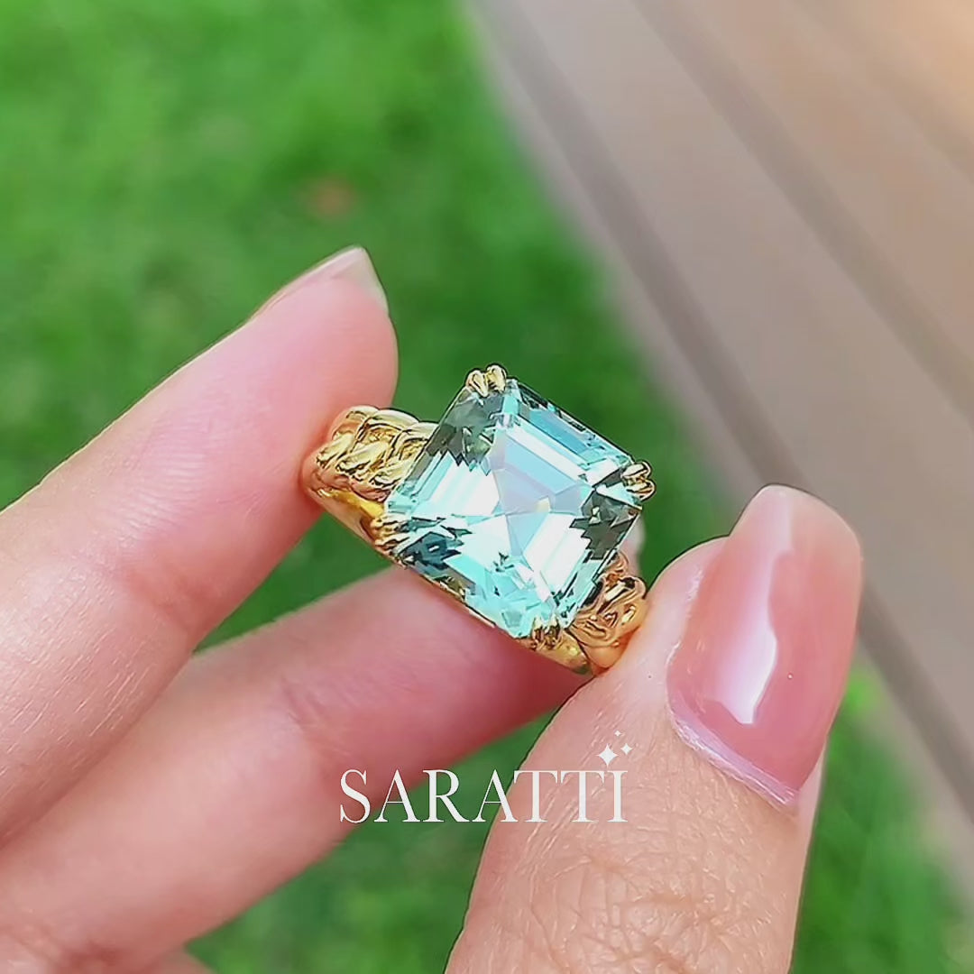 Aquamarine statement ring with double claw prongs and yellow gold rope band - SARATTI