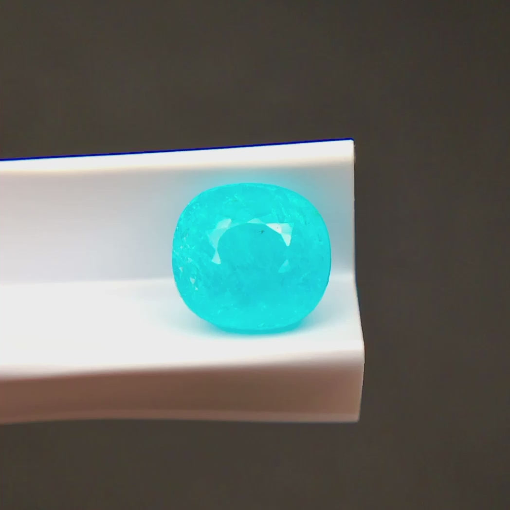 3.06 carats Natural Brazilian Neon Blue Paraiba Tourmaline | Oval