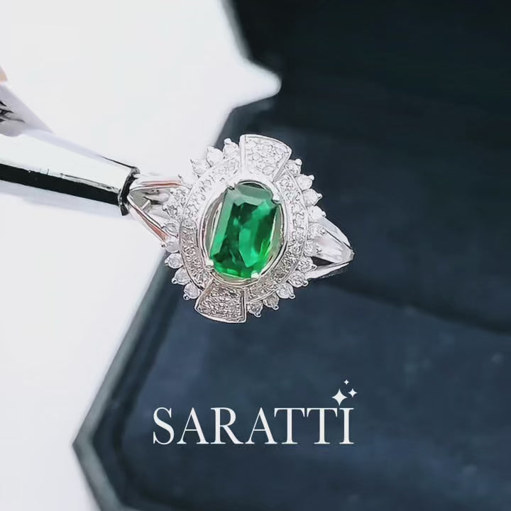 Emerald Cocktail Ring in White Gold | Saratti Jewelry