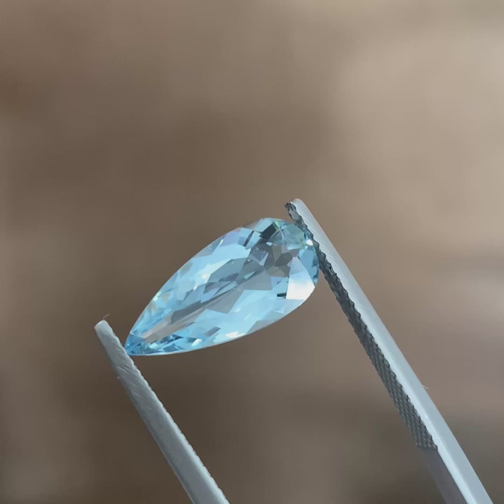 2.45ct Natural Santa Maria Aquamarine | Pear – 14.92 × 6.97 × 4.39mm | CGRL Certified