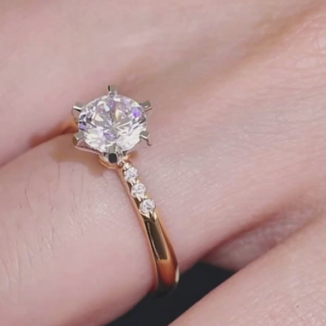 Two Tone Diamond Engagement Ring in 18K White & Yellow Gold with Pave´  Diamonds | Saratti