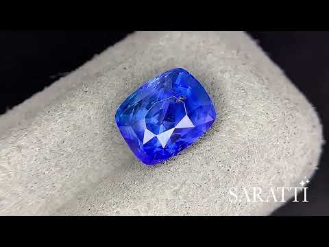 3.13 carat Natural sapphire cushion angled gemstone view | SARATTI  